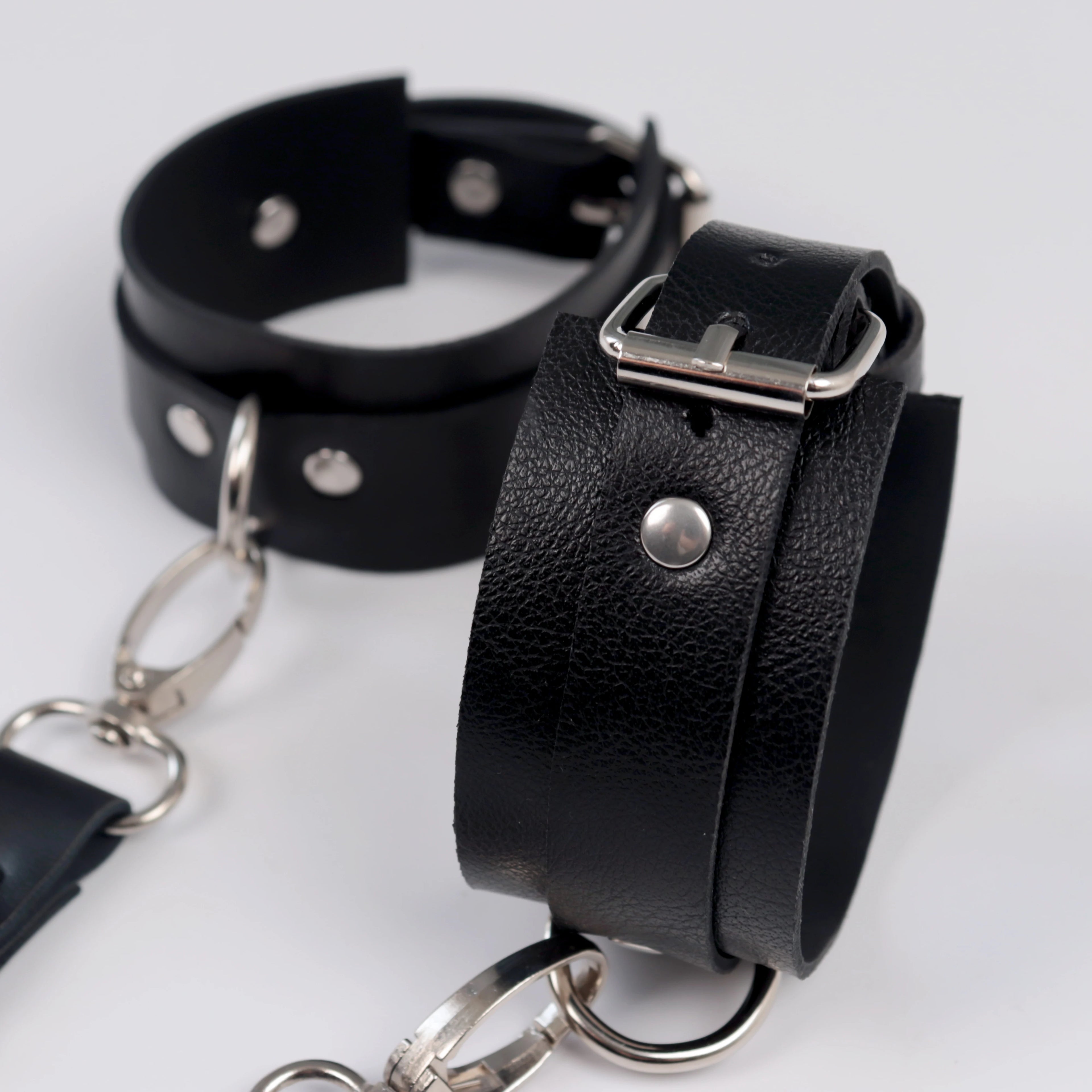 Leather Sponge BDSM Bondage Restraints Open Leg Adult SM Game Restrain Ropes Sex Swing for Women Sex Toys for Adults Couples