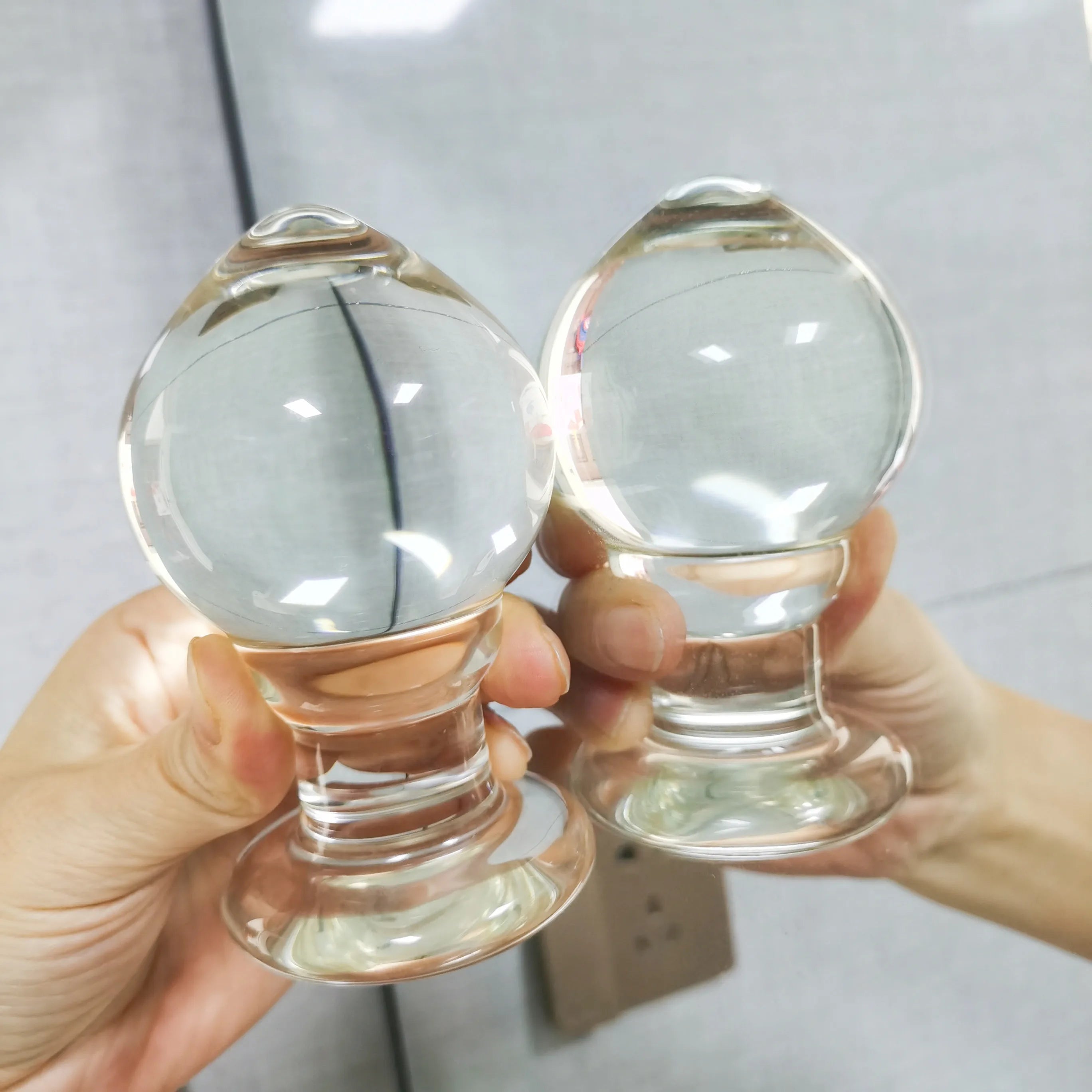 VaHppy Anal Plugs 400g 6.2*11.5cm Glass Enlarged Anal Training Anal Masturbation Transparent Smooth Protective Skin Sex Toys