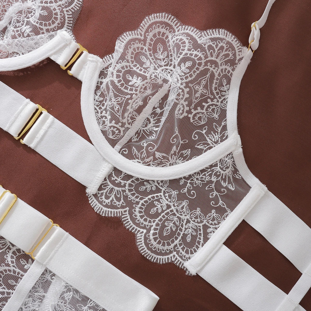 2024 New Erotic Set See-Through Embroidered Sexy Eyelash Lace Body Shaping Lingerie Four-Piece Set Women Onlyfan