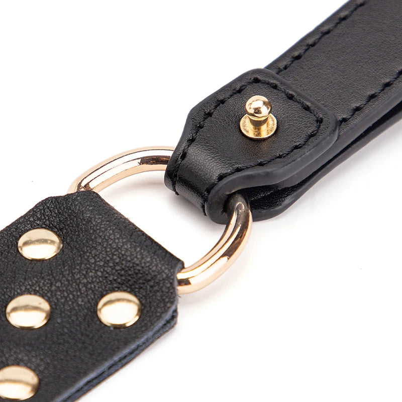 Erotic Bed Bondage Kits Slave Restraint Bondage Set Genuine leather Collar Mouth Gag Whips Handcuffs Adult Sex Toys For Couples