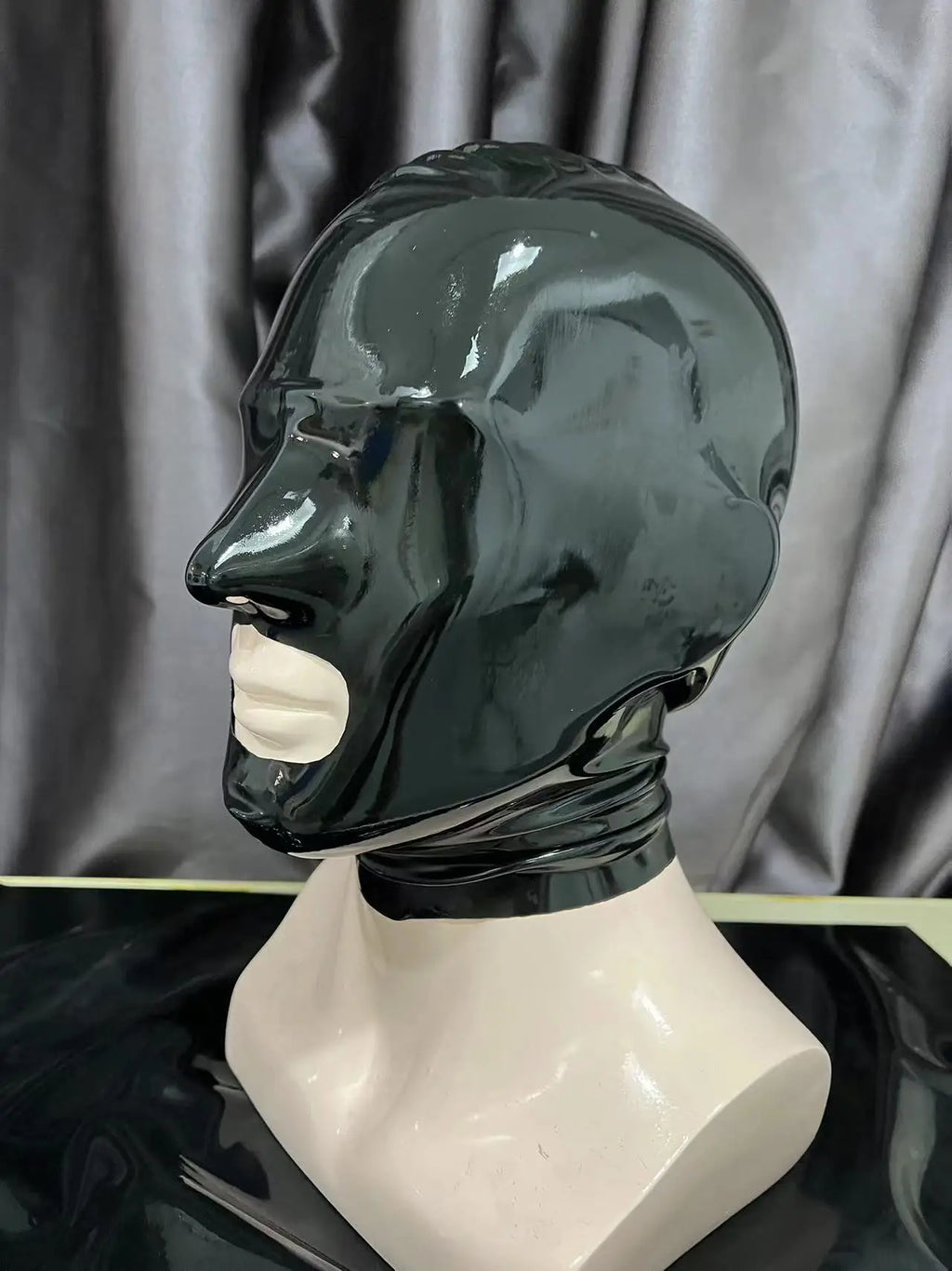 latex fetish men gloves fetish hood mask latex catsuits for men  latex costume  rubber socks  rubber catsuit