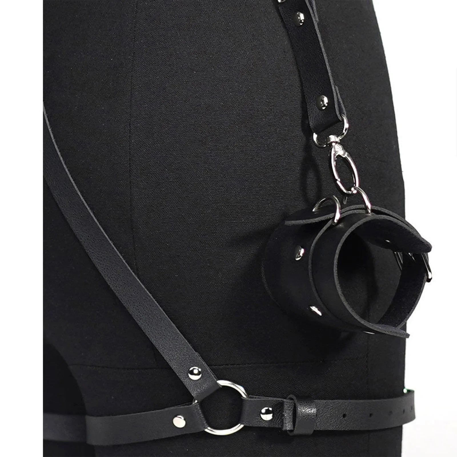 Handcuffs Sex Toys Games For Couples Leather BDSM Kit Body Harness Cuffs Bondage Straps Erotic Adult Sex Toys for Party Sexy